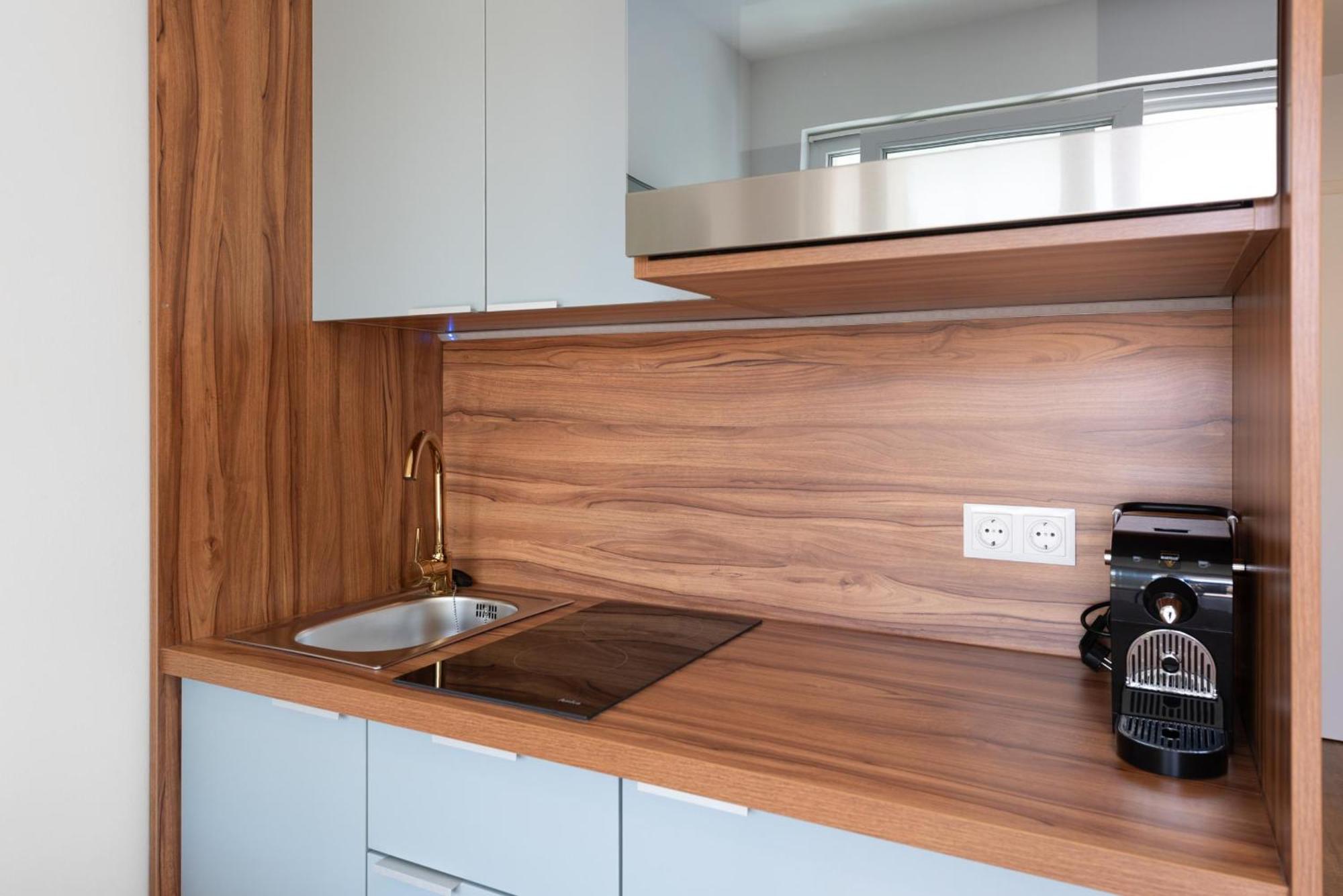 Schickes All-Inklusive Apartmentzimmer By Resida Asset Gmbh Brunn am Gebirge Extérieur photo